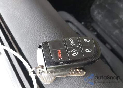 2019 Dodge Challenger R/T z USA, uszkodzony, nr VIN 2C3CDZBT9KH606171